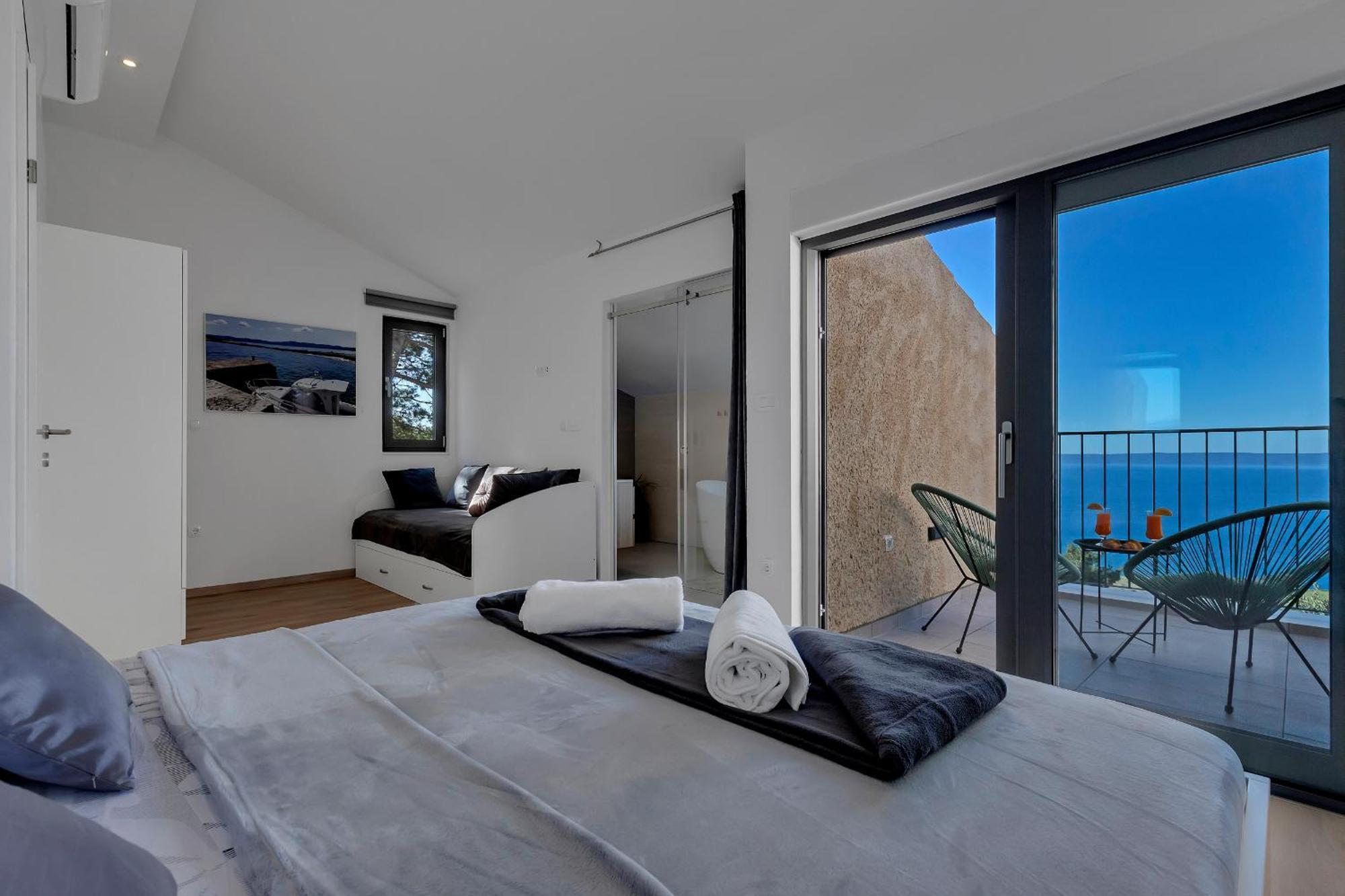 Eaglestone - Isolated Location That Offers Peace And Tranquility Villa